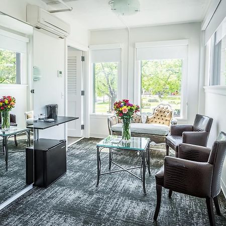 Park Plaza Hotel Seguin Luaran gambar